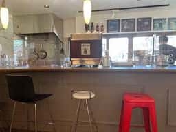 VIENS CAFE