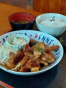 CAFE AKA-TOMBO