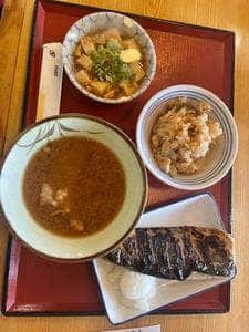 まいどおおきに食堂 関緑ヶ丘食堂