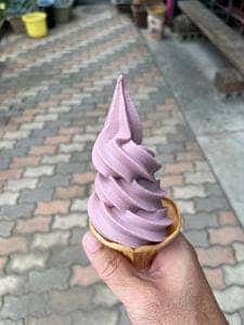 小の岩の庄