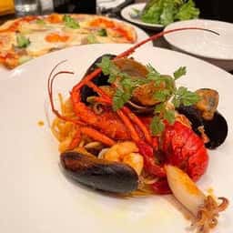 カフェ イルマーレ 検見川浜店
