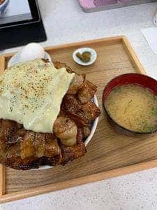 元祖豚丼屋 TONTON 久万ノ台店