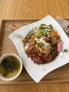 トマルカフェSANKAKU