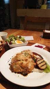 Le 日本食堂