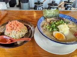 鶴亀堂 勝川店