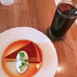カフェ プリヤートナ