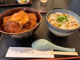鶴岡屋 本店