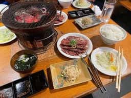 焼肉 金城
