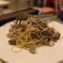 イタリアンレストラン&ライブハウス ガーラ