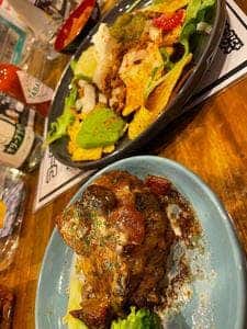 ユカメシ