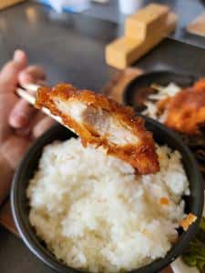 ともや食堂 伊勢崎田部井店