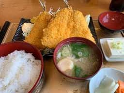 魚屋の磯料理 まるとし