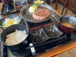 とろけるハンバーグ 福よし 本厚木店