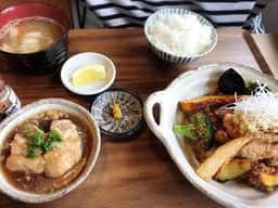 CAFE TONTON