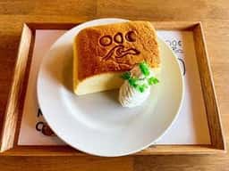 moon moon moon cafe