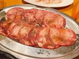 焼肉 もつ焼 喜八