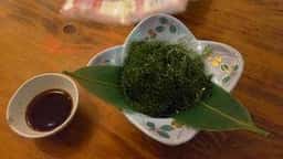 海鮮トロ箱と島やさい天串 ぬもんちゅが