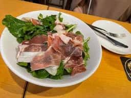 PIZZA STRADA 麻布十番