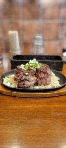 肉料理 Vin de Kitchen