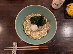 しらかめ