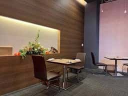 Restaurant N