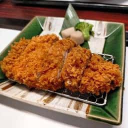 とんかつの和くら