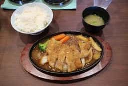 あげいん