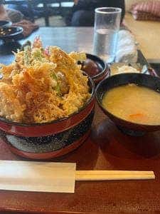 よしだや