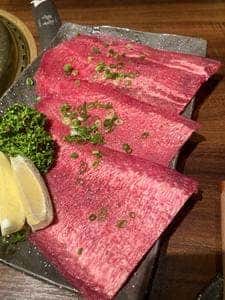 焼肉鍋問屋 志方