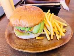 JUCY LUCY 大名店