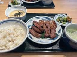 牛たんとろろ麦めし ねぎし 立川駅北口店