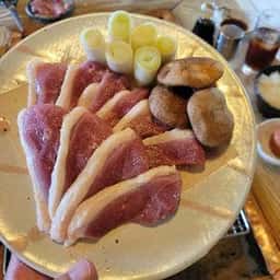 ろばたやき山ろく