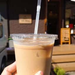 Cafe TO HEN