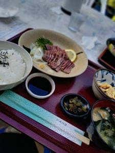 CAFE AKA-TOMBO