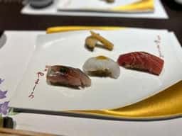 新宿 鮨 栞庵 やましろ 東口店