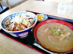 つるや 勝北店