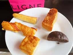 POINT ET LIGNE 神田スクエア店