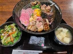 肉びすとろ グルマン 三年坂