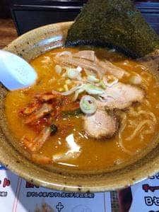 あおり系らーめん まる十八