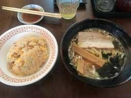 餃子ハウス