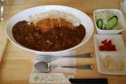 食事処 結