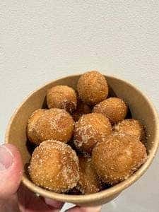コストコホールセール フードコート 川崎倉庫店