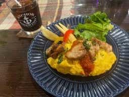 WOODPECKER CAFE DINING