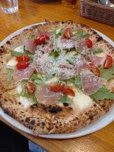 ピッツェリア・ダ・ジーノ 神野本店