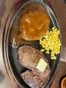 Steak＆Hamburg RIVER