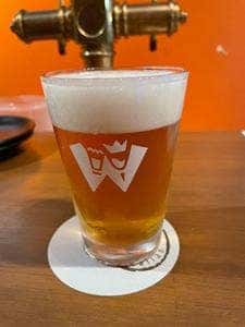 brew lounge 市ケ谷