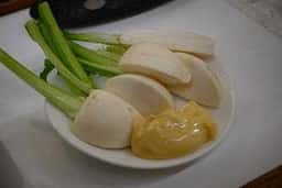 酒のデパート ヒトモト 立ち呑みカウンター