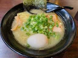 よじむ