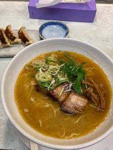 三ちゃんラーメン 三条本店