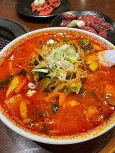 焼肉・冷麺 三千里 雫石店